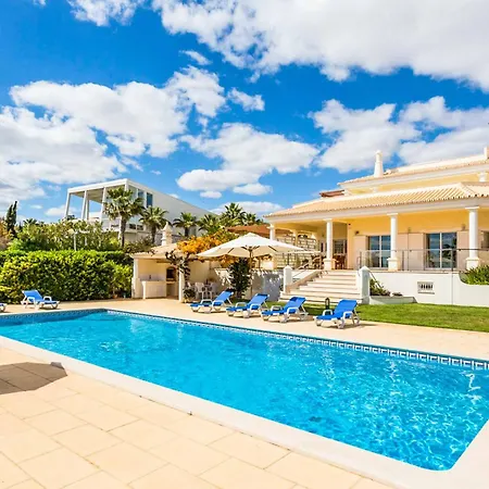 Villa Luz Figueiras *