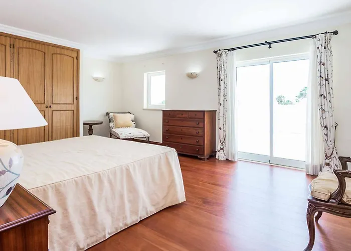 Luz Figueiras Gale (Albufeira)